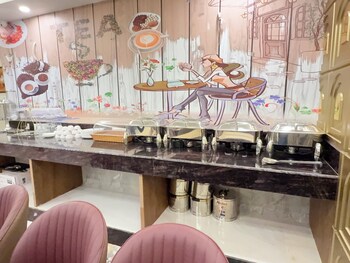 The Prominence Hotel Greater Noida,,3 star