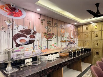 the prominence hotel greater noida
