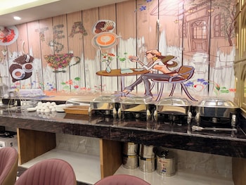 the prominence hotel greater noida