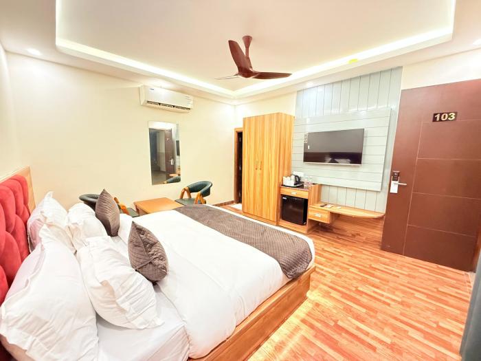 the prominence hotel greater noida