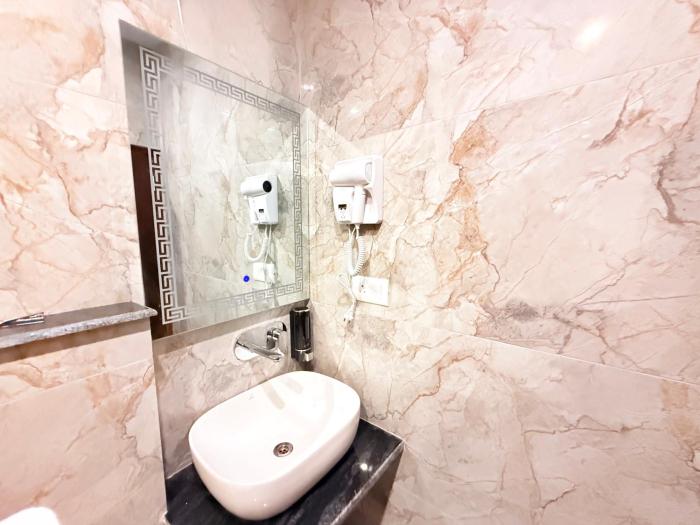 the prominence hotel greater noida