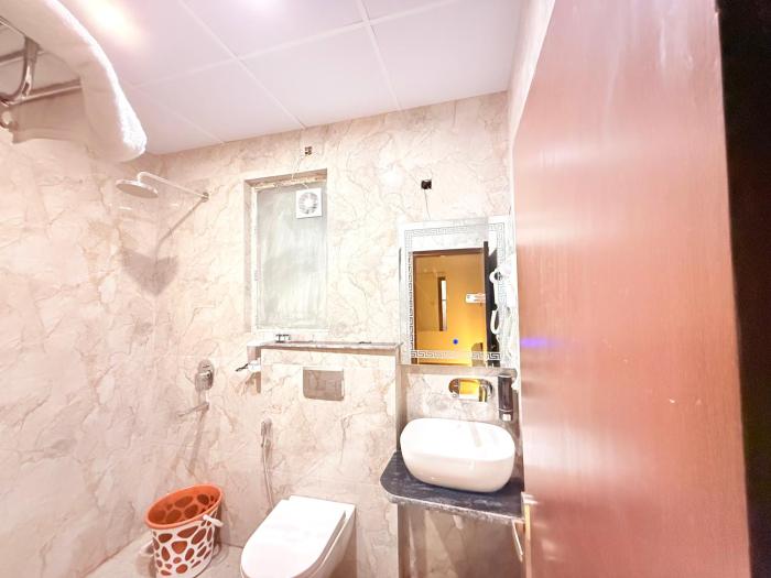 the prominence hotel greater noida