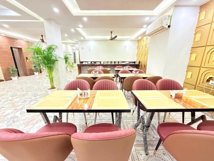 the prominence hotel greater noida