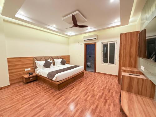 the prominence hotel greater noida