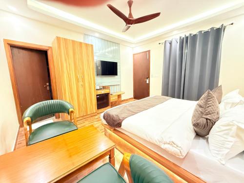 the prominence hotel greater noida