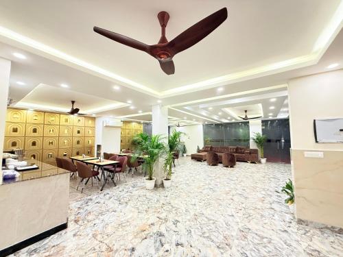 the prominence hotel greater noida