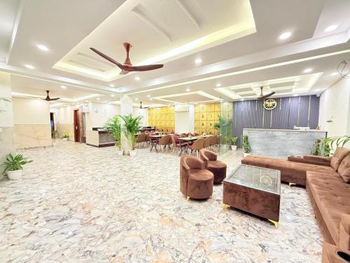 the prominence hotel greater noida