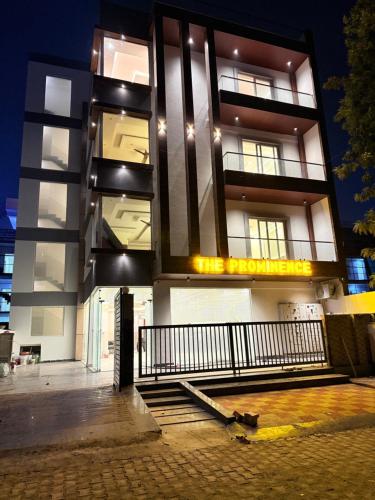 the prominence hotel greater noida
