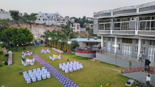 shree vallabh resort