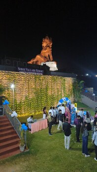 Shree Vallabh Resort,,2 star