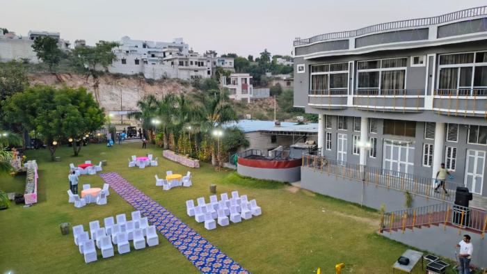 shree vallabh resort