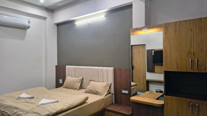 shree vallabh resort