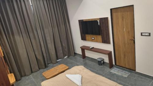 shree vallabh resort