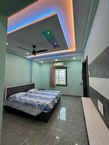 Aaisaheb Bhakt Niwas,,5 star