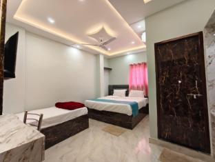trinetra homestay