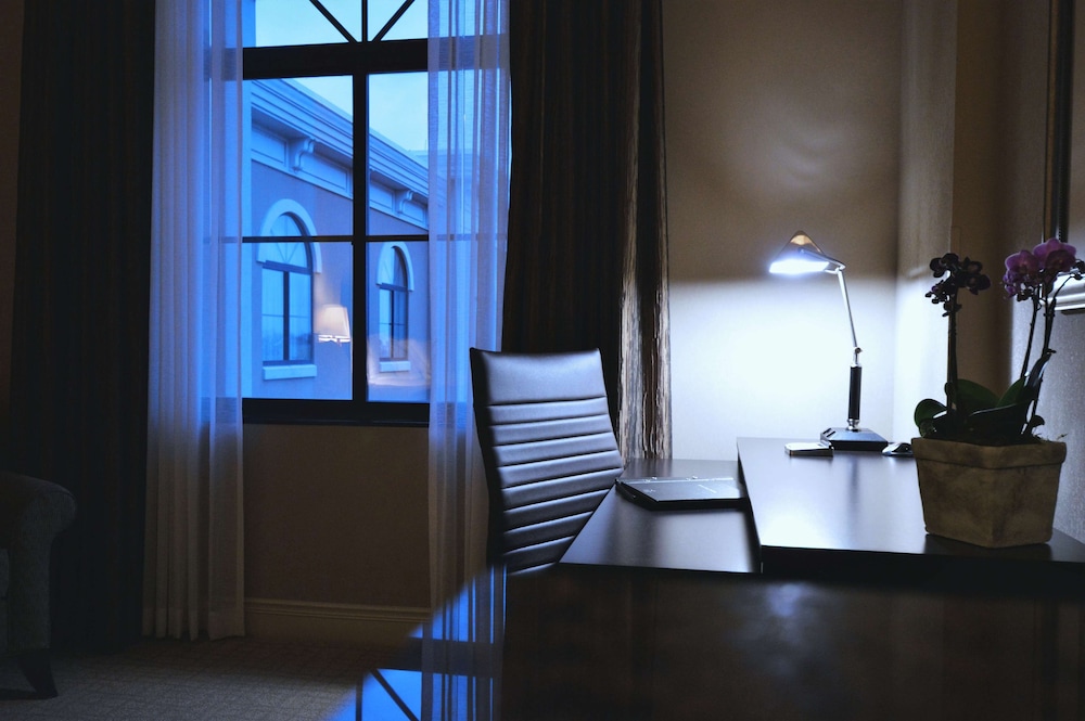 hilton dallas southlake town square