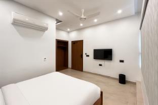 konnect inn pod hotel