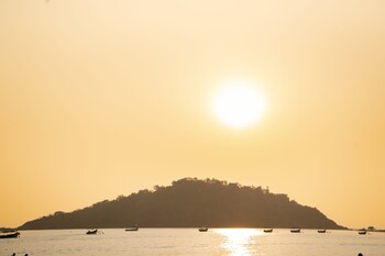 trishvam palolem beach resort