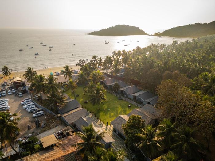 trishvam palolem beach resort