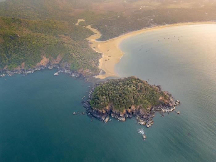 trishvam palolem beach resort