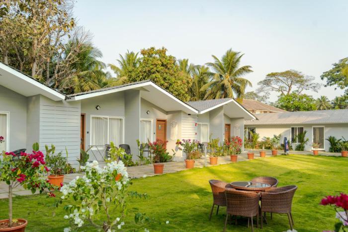 trishvam palolem beach resort