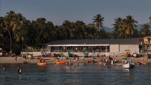 trishvam palolem beach resort