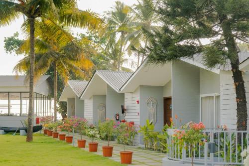 trishvam palolem beach resort