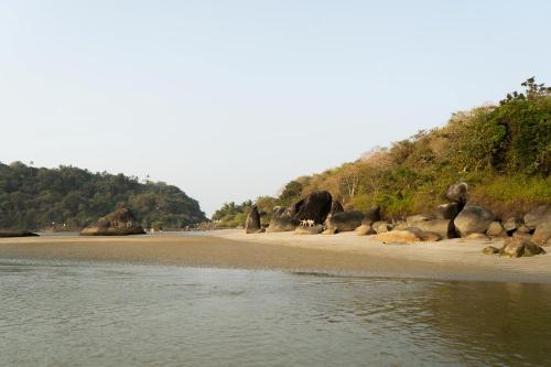 trishvam palolem beach resort