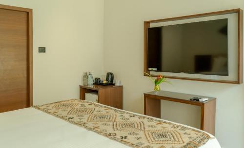 trishvam palolem beach resort