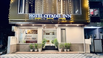 Hotel Citadel Inn,,2 star