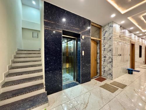 hotel krishna kripa palace