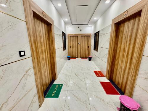 hotel krishna kripa palace