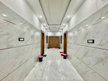 hotel krishna kripa palace