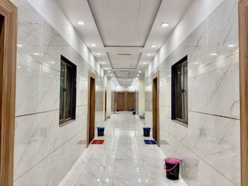 hotel krishna kripa palace