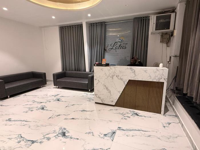 hotel lotus