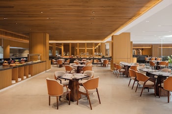 doubletree by hilton bengaluru airport