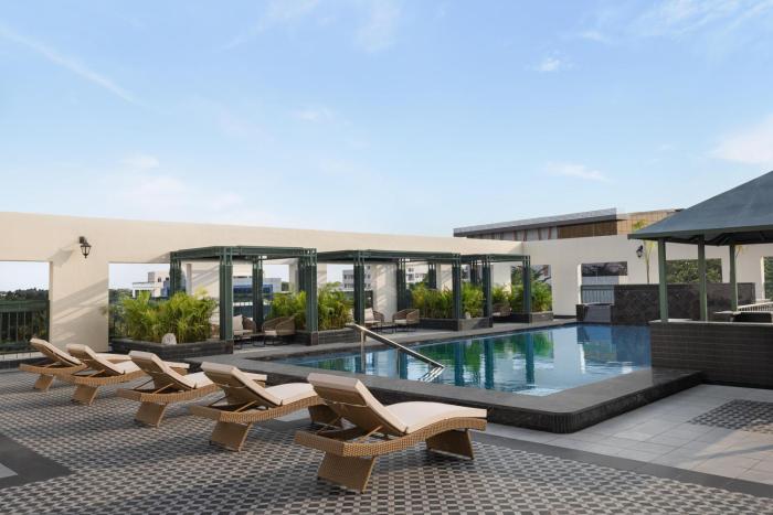 doubletree by hilton bengaluru airport