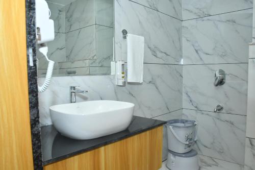 hotel regenta blu