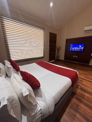 ambaram hotel and resort