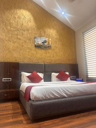 ambaram hotel and resort