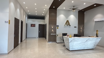 ambaram hotel and resort