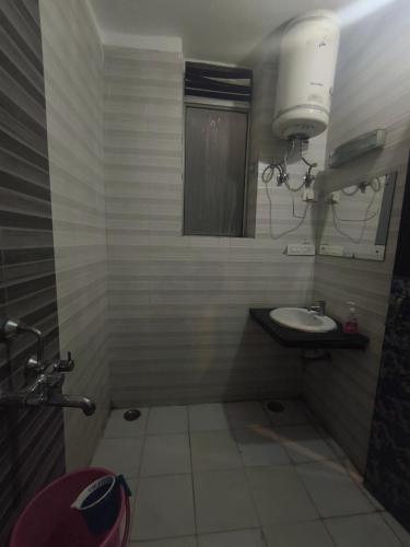 hotel aashray