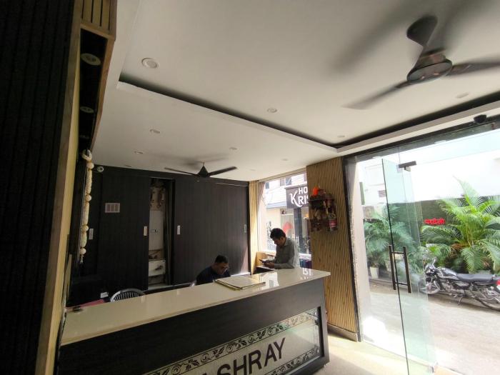 hotel aashray