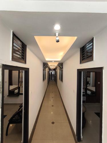 hotel aashray
