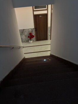 the silk route resort