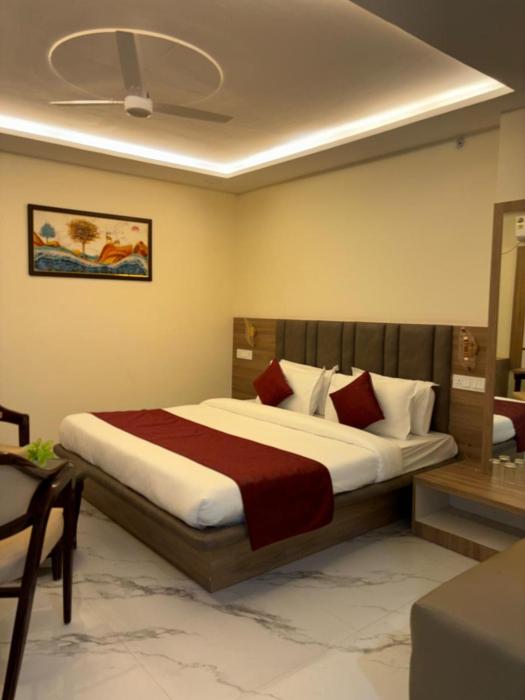 the silk route resort