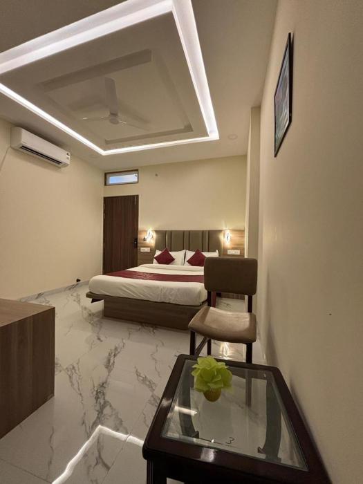 the silk route resort