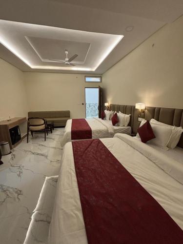 the silk route resort