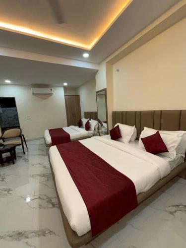 the silk route resort