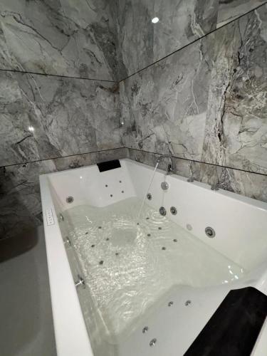 the silk route resort